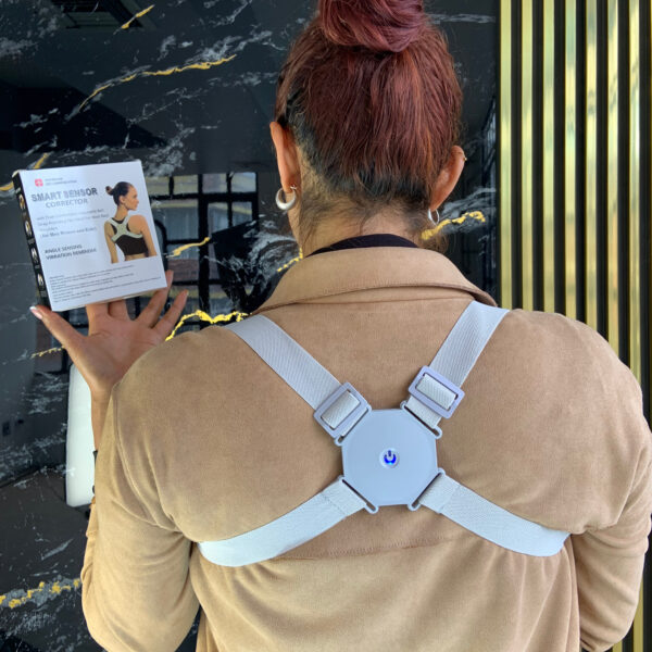 Corrector de postura con sensor