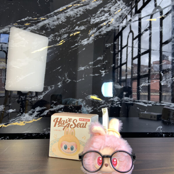 labubu sorpresa llavero