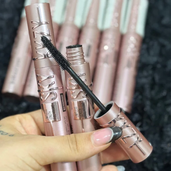 Pestañina negra sky